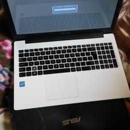 Laptopuri  functionale