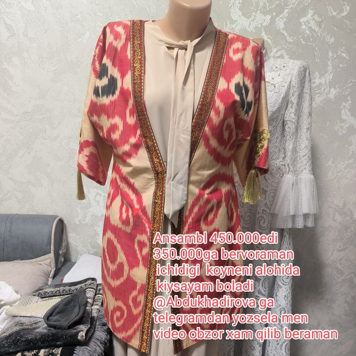 Ansamb ichidigi ko'ynegini alohida kiysa bo'ladi