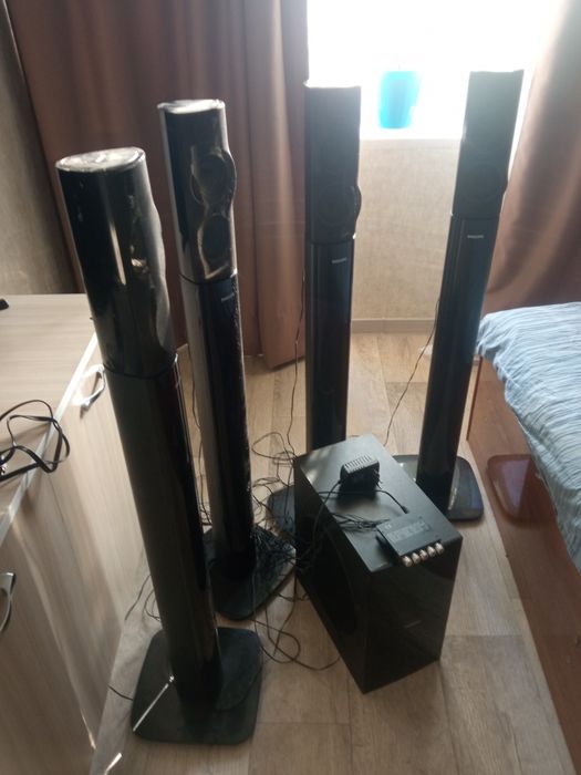 Продам Акустику Philips