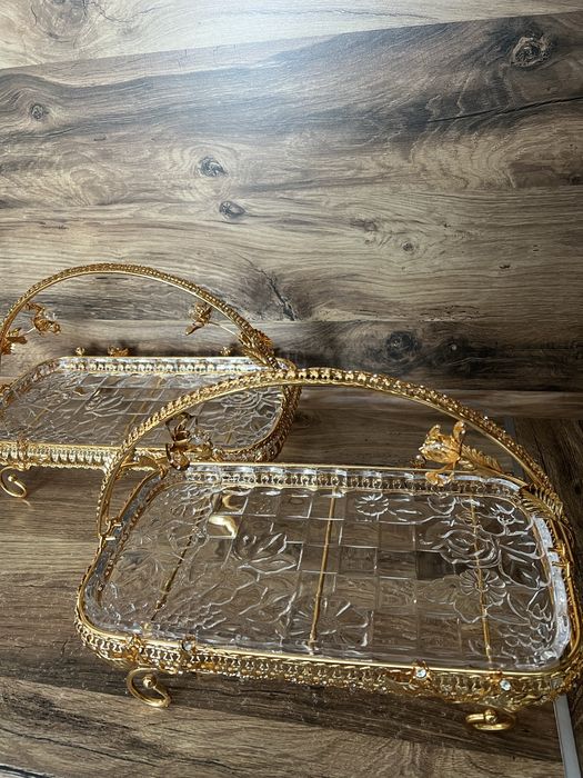 Продается новая посуда по 3400 тенге.