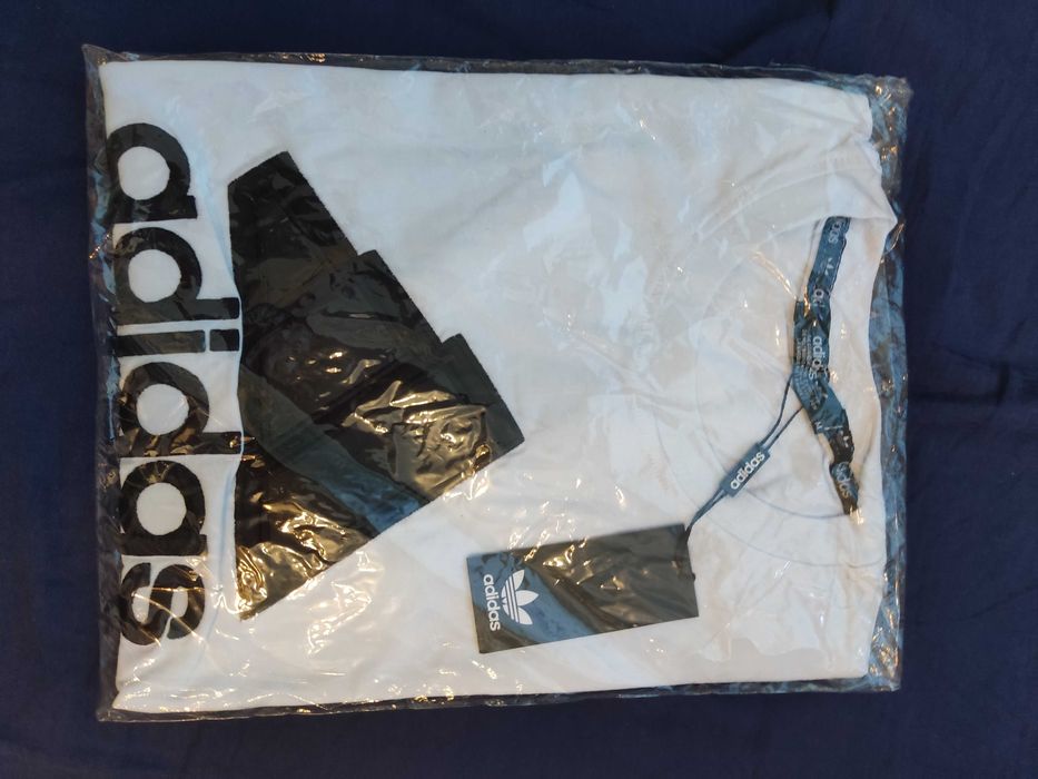 Оригинална мъжка тениска Адидас бяла размер M НОВА ADIDAS р-р  М