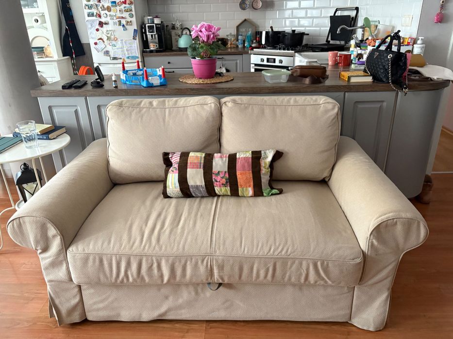 Двуместен разтегателен ikea ektorp с ракла