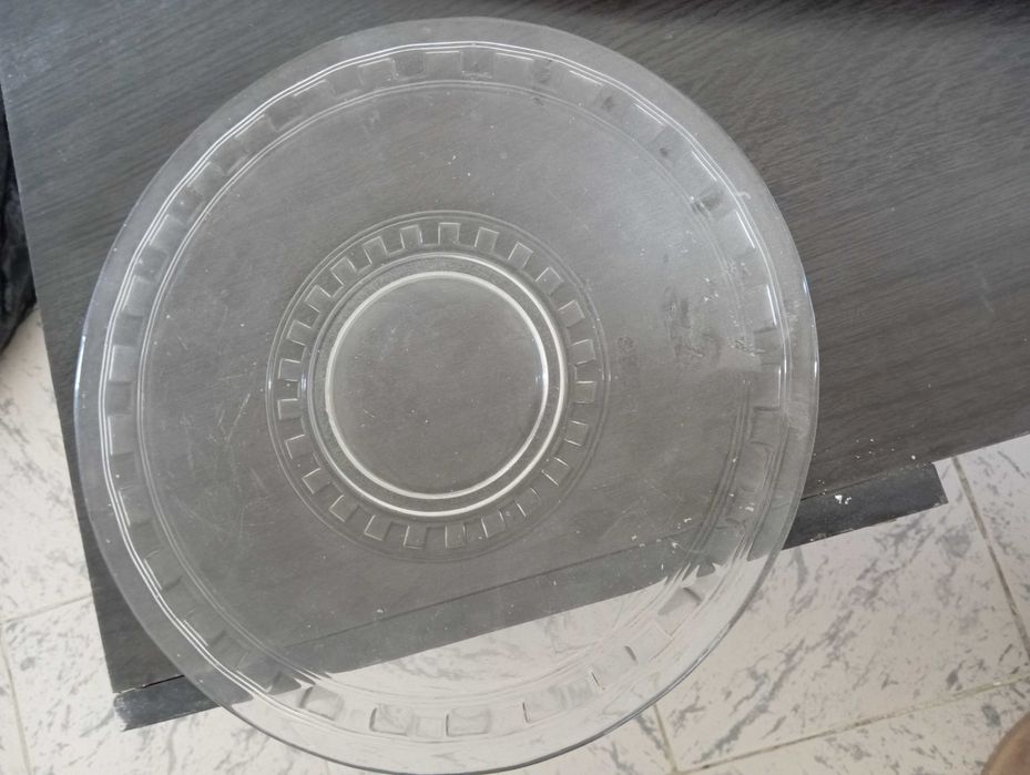 Стъклени купи, фруктиера