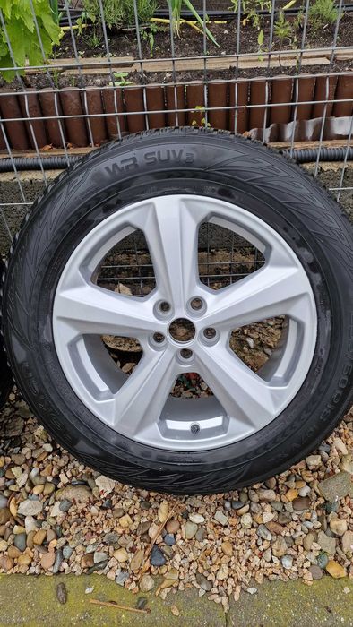 Jante 18" Ford Originale Borbet cu Cauciucuri Nokian 235/60 R18 şi set piulita
