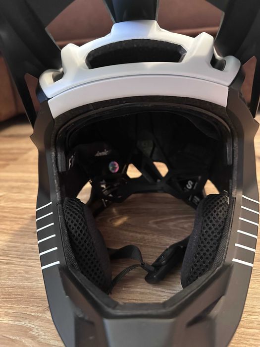 FOX :: Mips :: MTB :: Fox Racing Proframe RS Mash Helm - Black/White :: size S