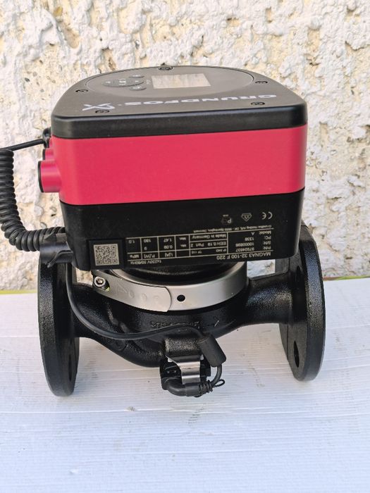Grundfos MAGNA3 32-100F (220) Циркулационна помпа  със проблем.