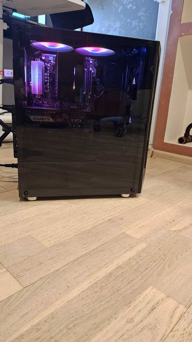 Sistem Gaming Ryzen 5 8600G, 32GB Ram DDR5, RTX 5060Ti 8GB +Periferice