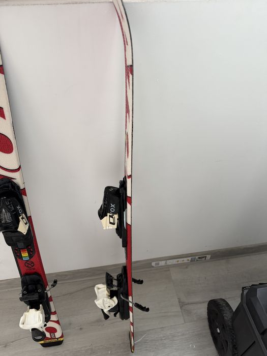Vand schiuri (ski) copii Atomic 100 cm + clapari Salomon marimea 22
