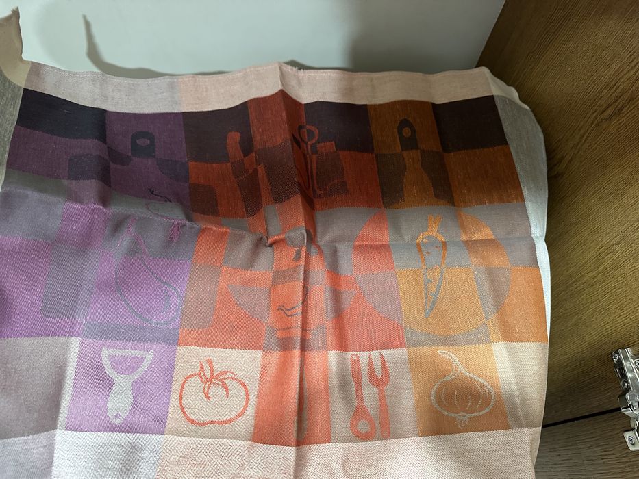 Полотенца кухонные новые