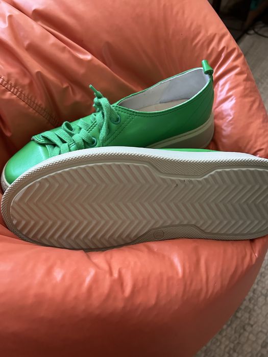 Сникърси Габина 37 номер ест.кожа -Love Moschino38 номер