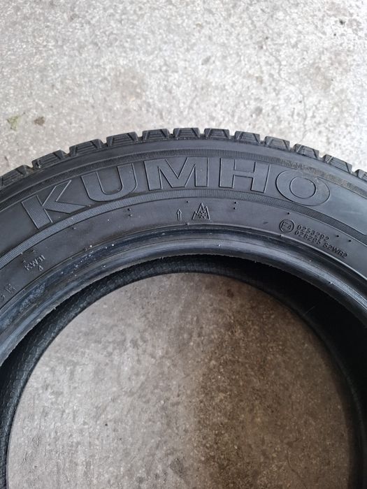 4 Зимни гуми Кумхо 185/65/15 ДОТ20 7мм