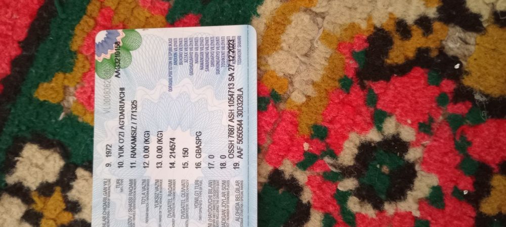 Зил сотилади холати яхши