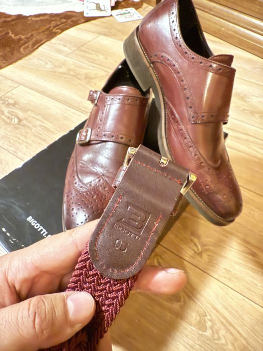 Pantofi Bigotti nr. 43 si curea la culoare