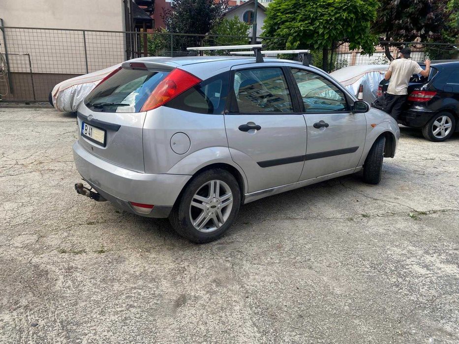 FORD Focus 2001 — imagine 5