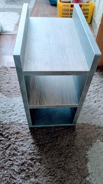 Продам прикроватные полочки