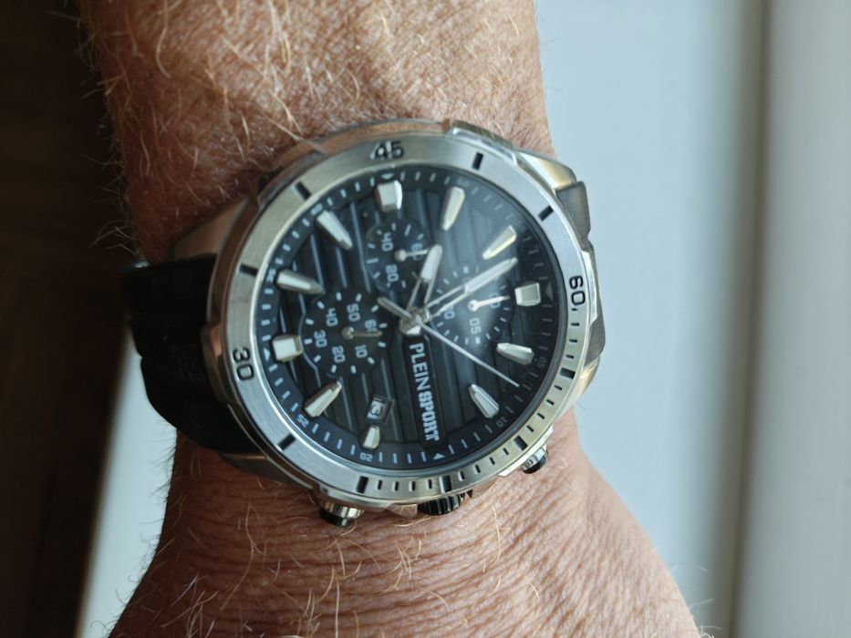 Мъжки часовник plein sport