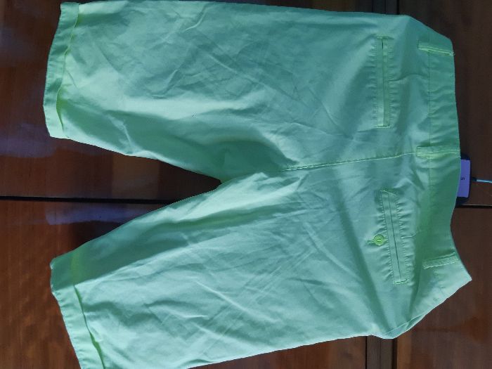vand pantaloni scurti originali H&M