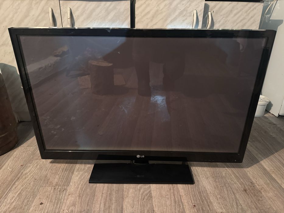 телевизор LG не новый