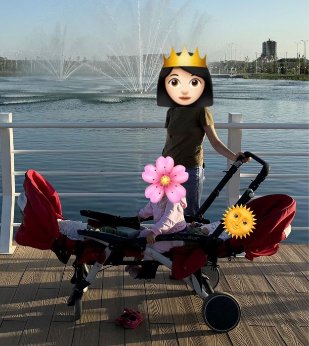 Коляска для двойни (близняшек)