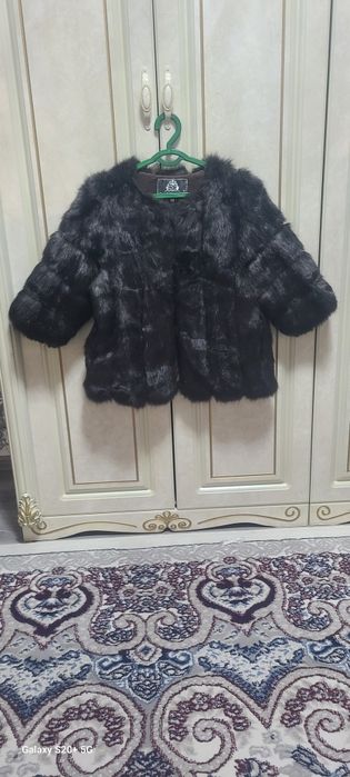 1  2 kiyilgan  yangi turibdi hoz kichkina bop qoldi