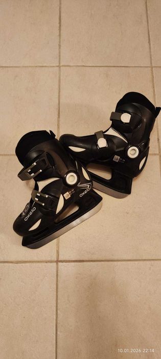 Vand patine gheata Oxelo pentru copii, marime reglabila de la 32 la 34