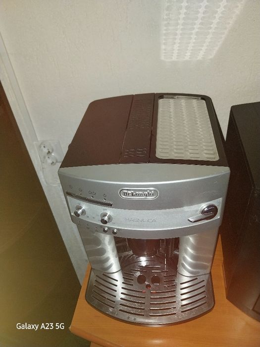 Vand 3 espressore cafea