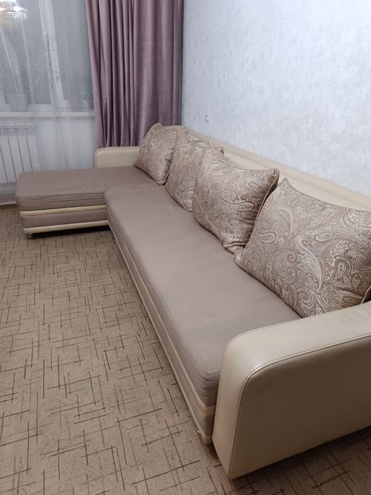 Продам диван в хорошем состоянии