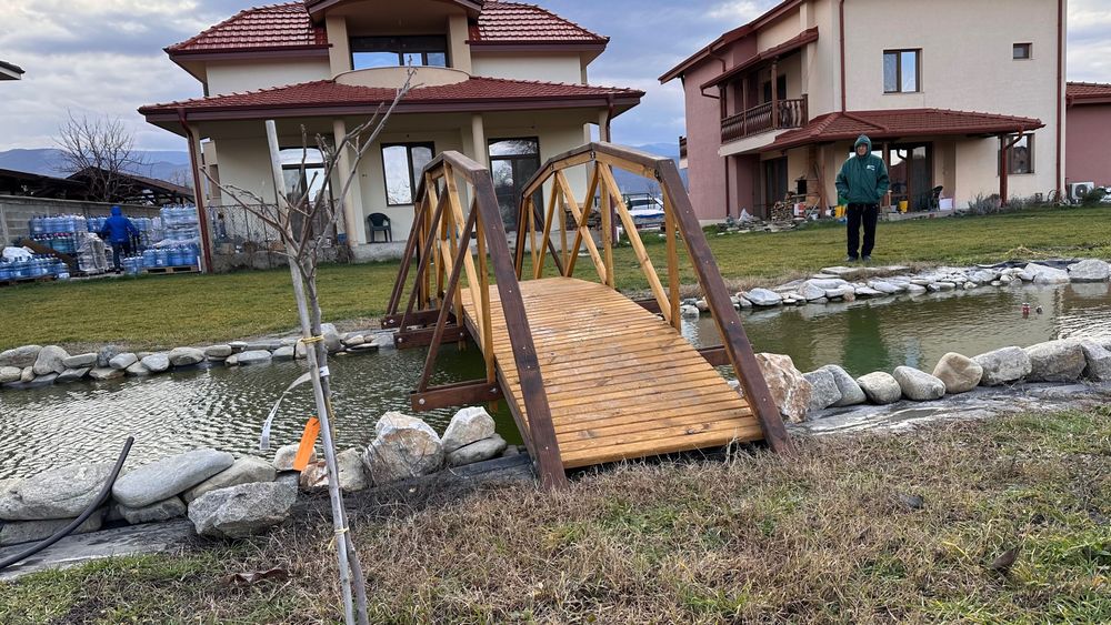 Дърводелски услуги!Изработка на дървени парапети конструкции декорации