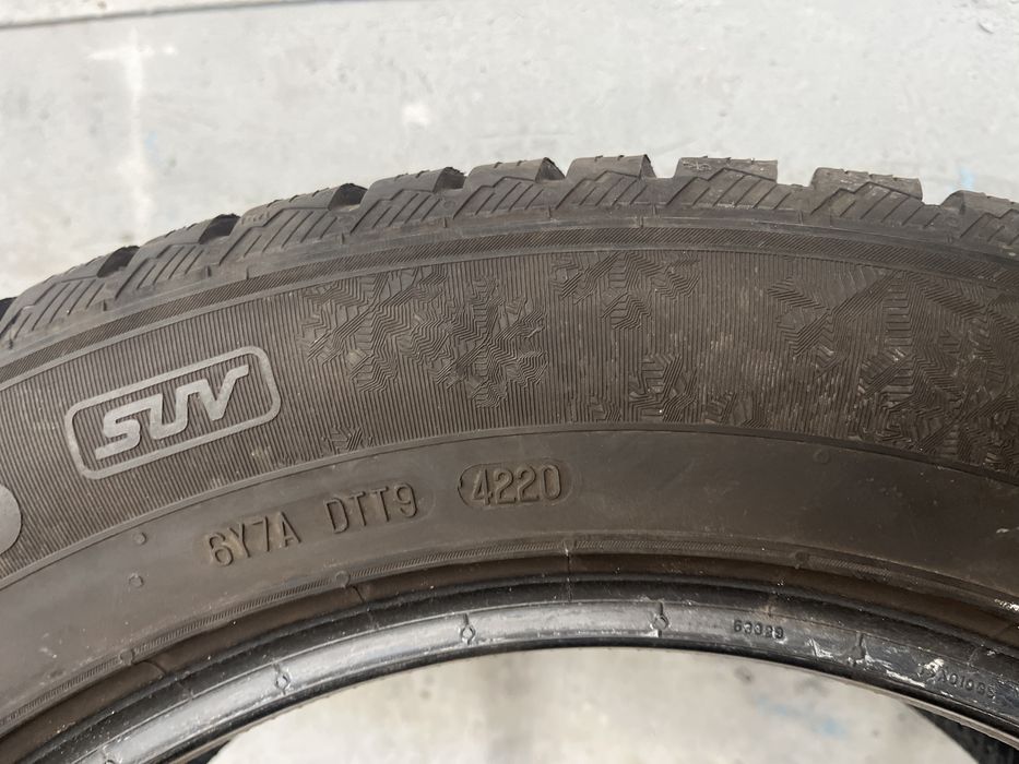 4 бр. зимни гуми 235/55/17 Semperit SUV 6-7 mm DOT 4220