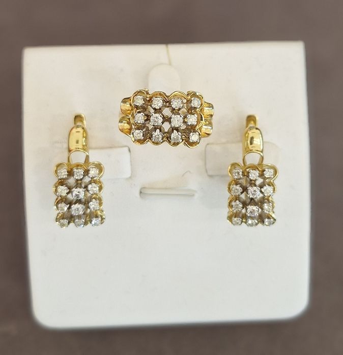 Продаётся Золотой комплект