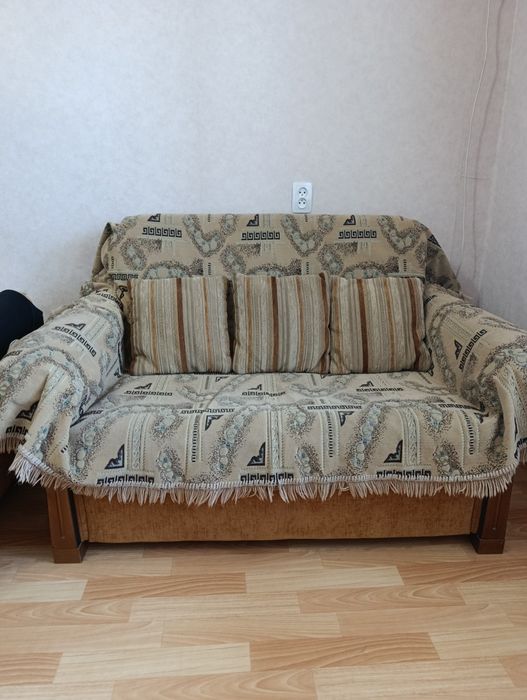 Продам подростковый диван кровать