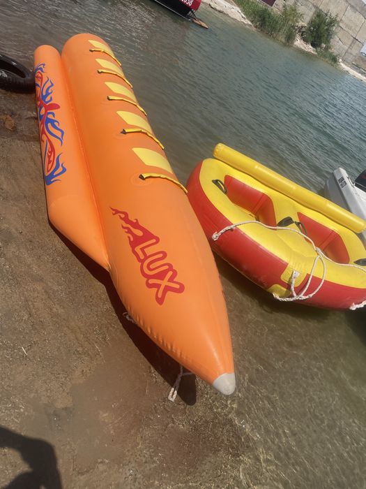 Продам лодку  пластик seven river