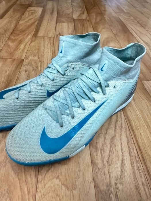 Продам Сороконожки