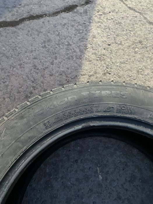 Продам резину 205/55/16