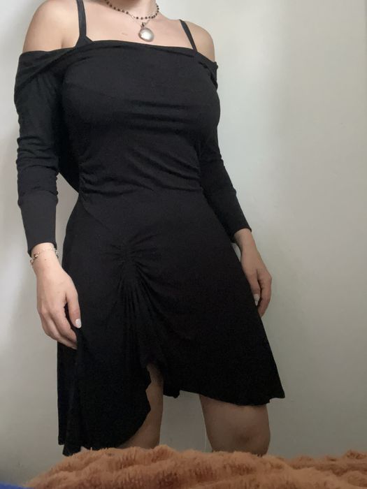 Рокля Armani Exchange с качулка