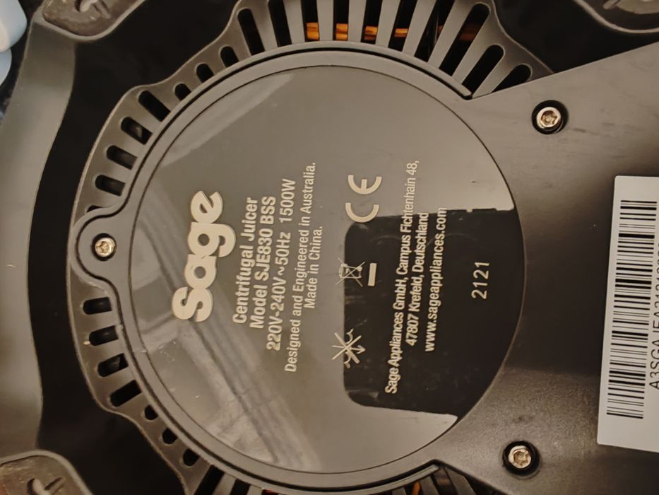 Сокоизстисквачка Sage SJE 830
