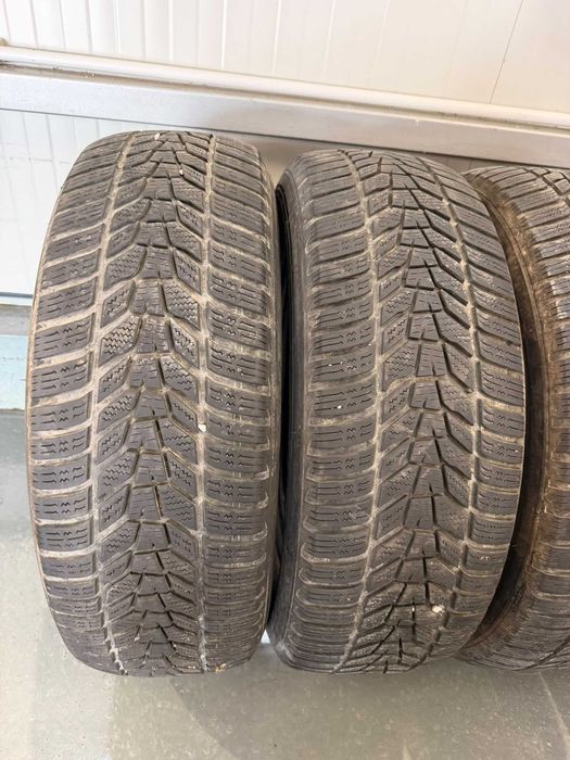 Anvelope 235 65 17 Iarna Hankook