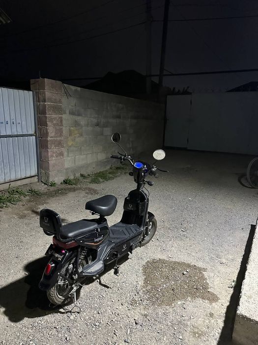 Электроскутер Leopard