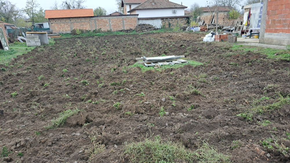 Оран и фрезоване с малък трактор