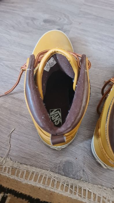 Маратонки Nike и Vans 38-40 номер