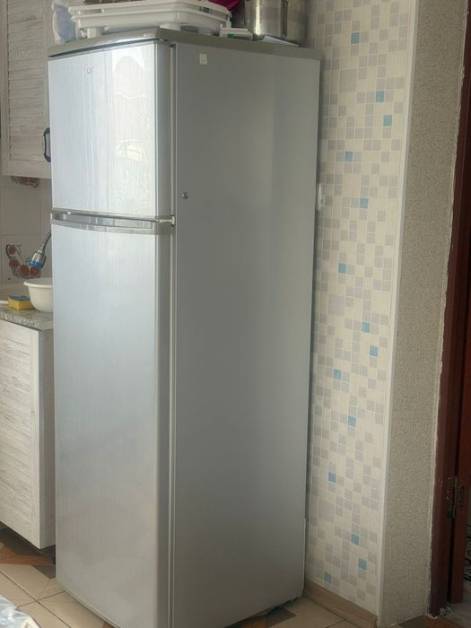 Холодильник Artel