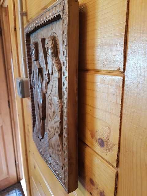 Vand Icoana veche scluptata in lemn