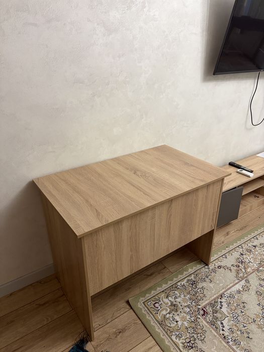 Продается стол для офиса