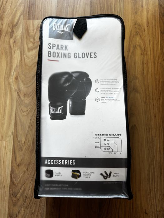 Боксови ръкавици Everlast 14oz