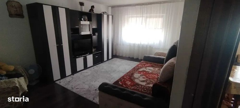 2 Camere Decomandat 59mp bloc 1986 zona Cug
