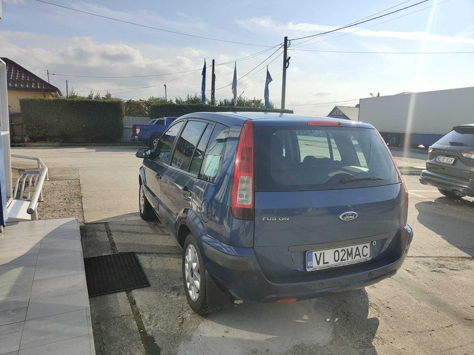 Vand Ford Fusion