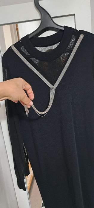 Чёрное красиво платье