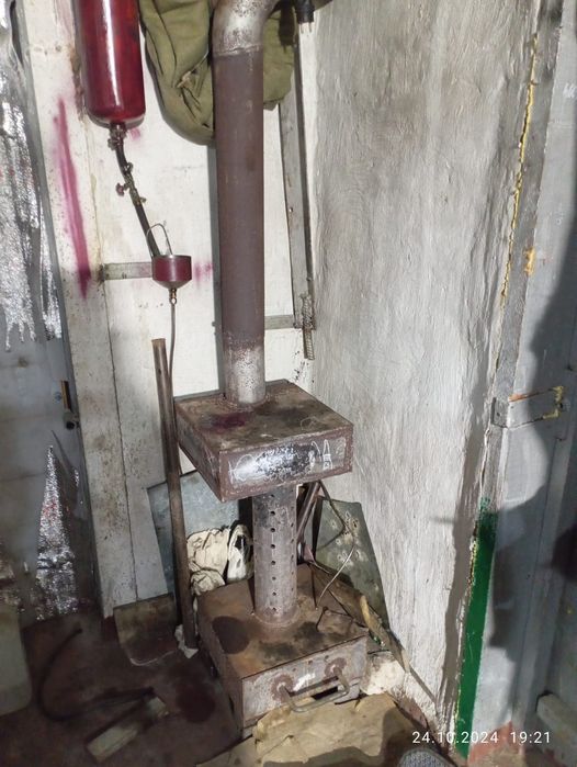 Продам буржуйку масленую