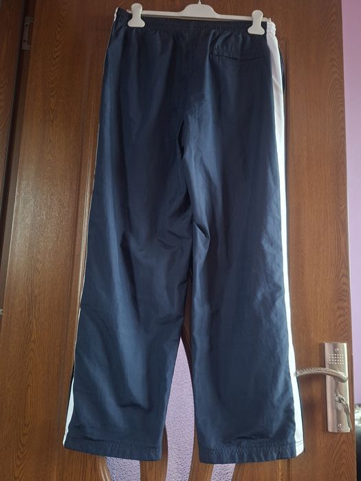 Vând Pantaloni Trening Bărbați Nike Mărimea L