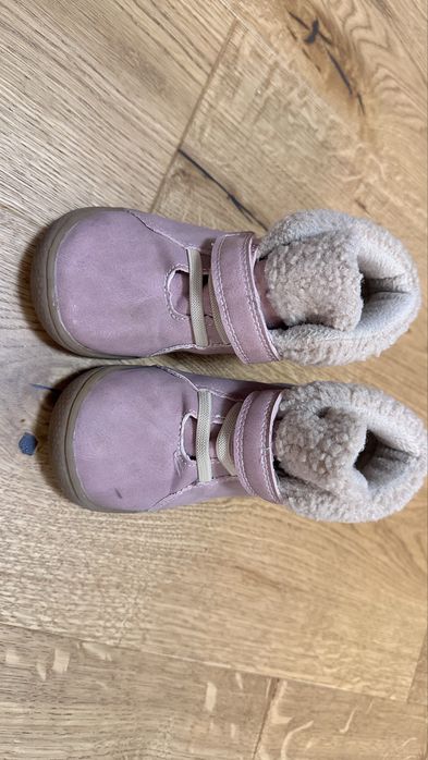 Ghetute pentru fete, masura 25, culoare roz